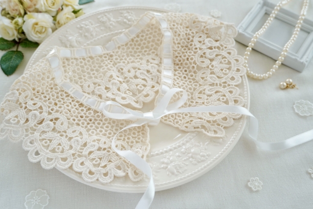 手作りの魅力！大正時代の雰囲気を楽しむ 付け襟作り