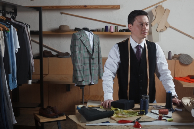 織りなす感動と手仕事の美学：映画『テーラー 人生の仕立て屋』が紡ぐハンドメイドの物語